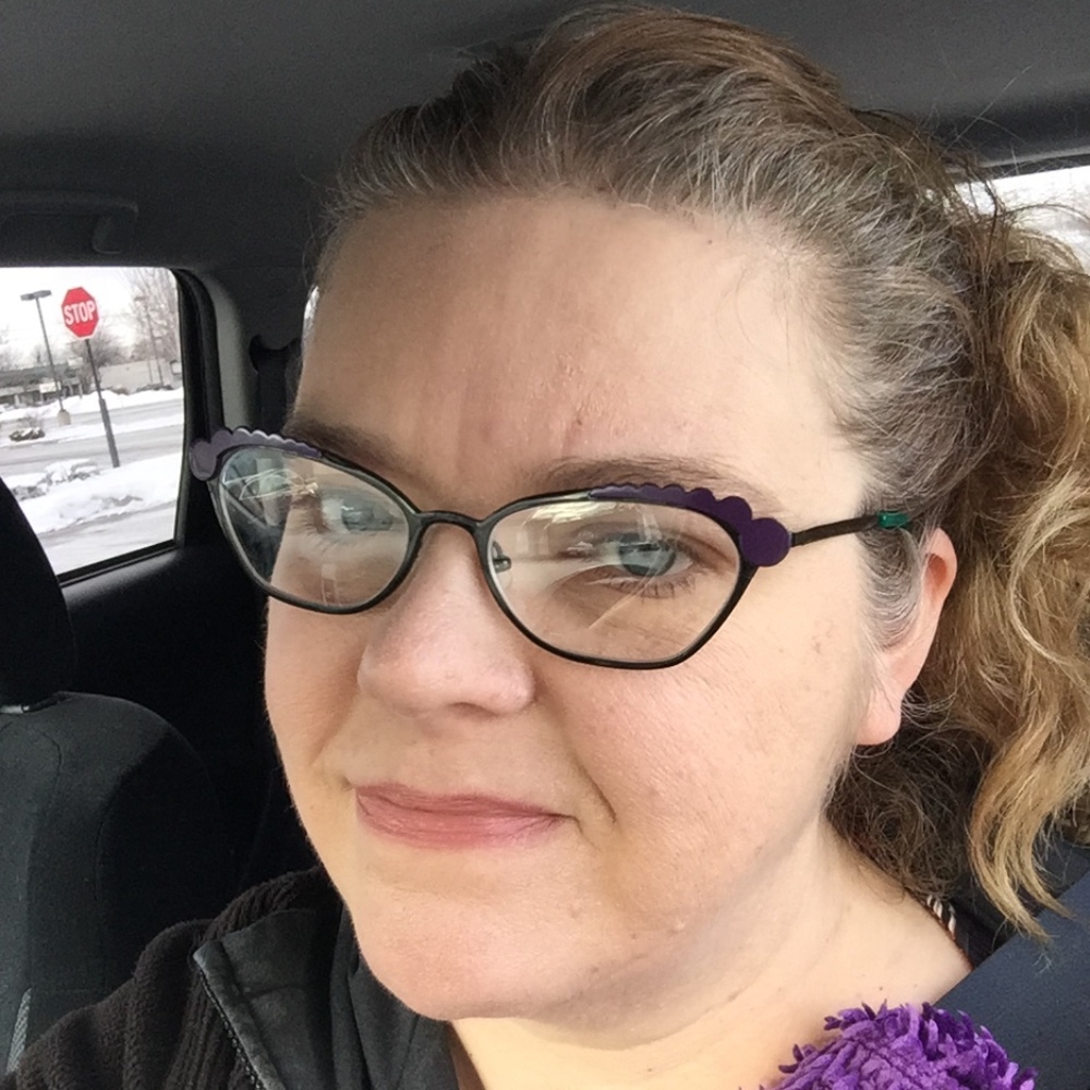 Meet your Posher, Posh